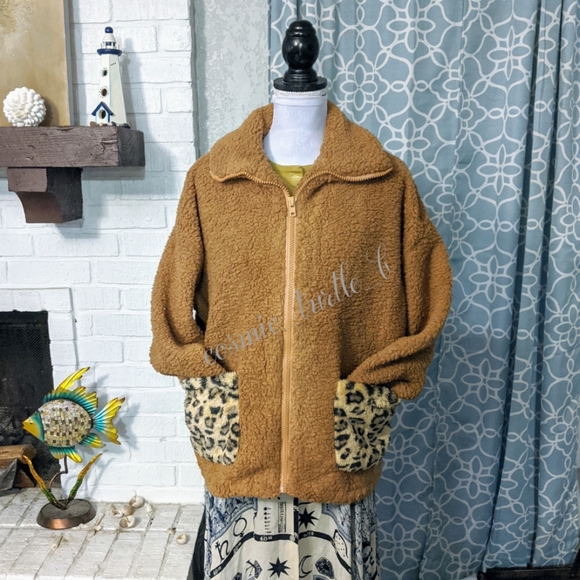 New Faux Fur Lapel Teddy Bear Leopard Jacket - Picture 2 of 8